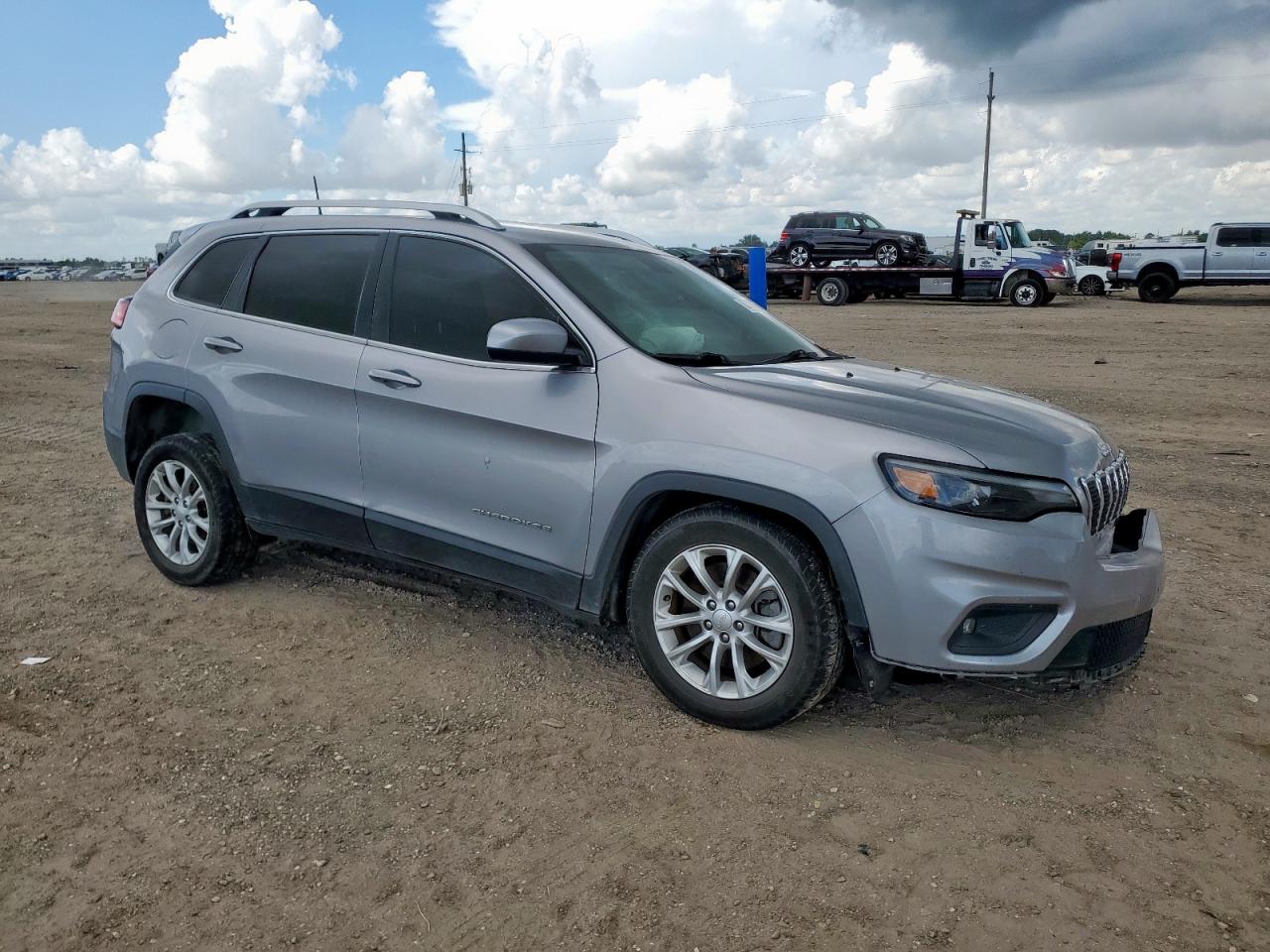 JEEP GRAND CHER 2019 VIN 1C4PJLCB2KD381145 фото 4