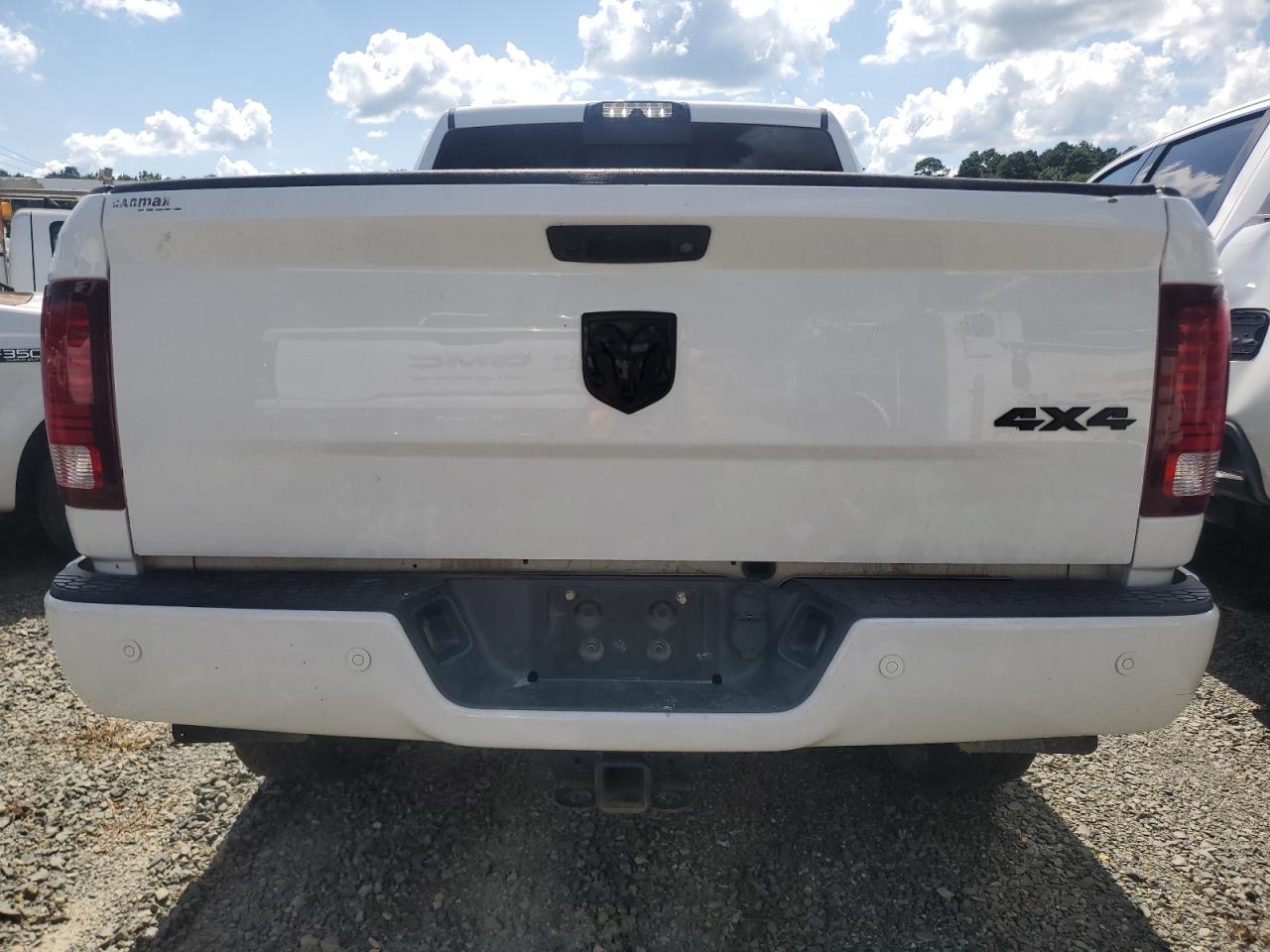 2018 Ram 3500 Laramie VIN: 3C63R3ML5JG374617 Lot: 61218915