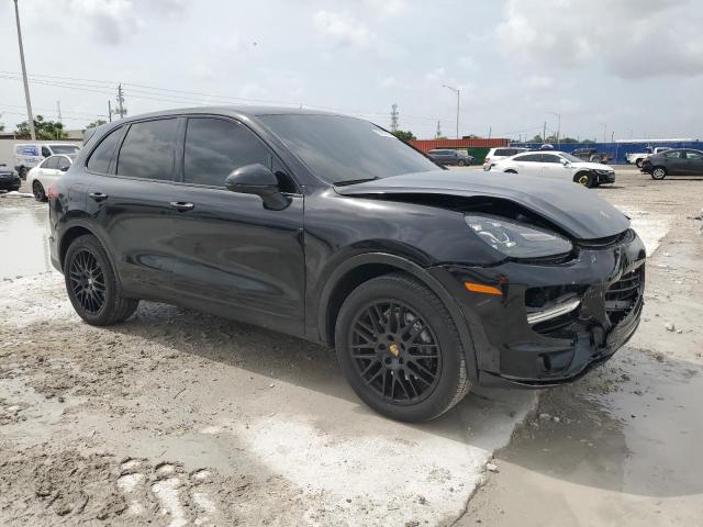  PORSCHE CAYENNE 2016 Черный