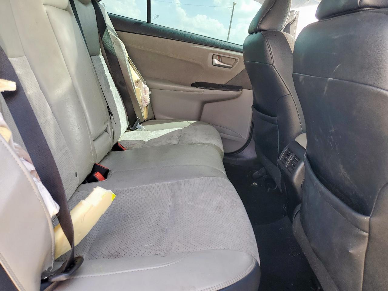 2016 Toyota Camry Le VIN: 4T1BF1FK3GU131184 Lot: 62125465