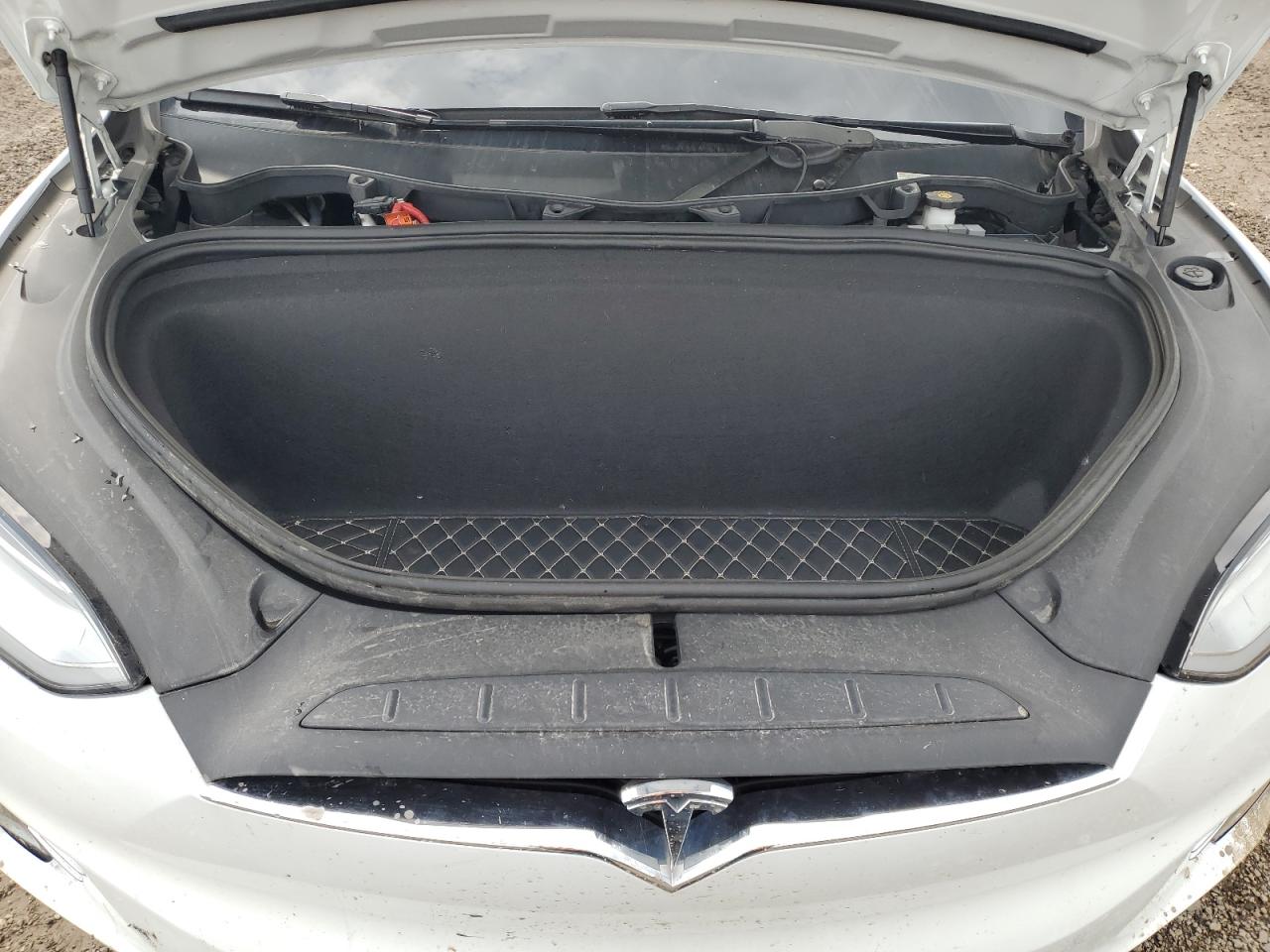 2019 Tesla Model X VIN: 5YJXCBE43KF144899 Lot: 59030965