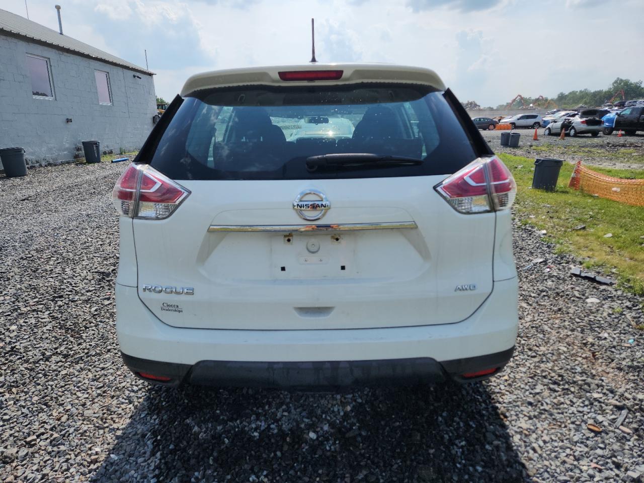 2015 Nissan Rogue S VIN: 5N1AT2MV2FC858800 Lot: 62750085