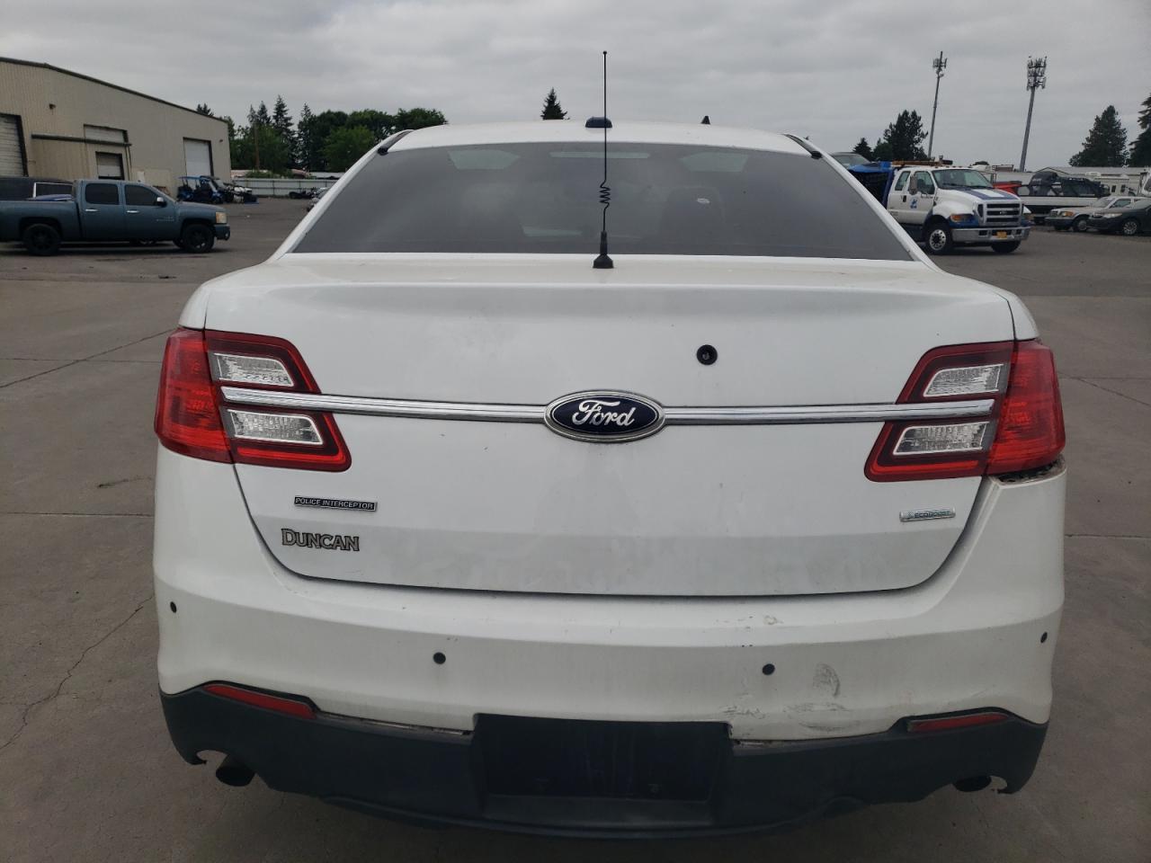 2015 Ford Taurus Police Interceptor VIN: 1FAHP2MT2FG192641 Lot: 60575115