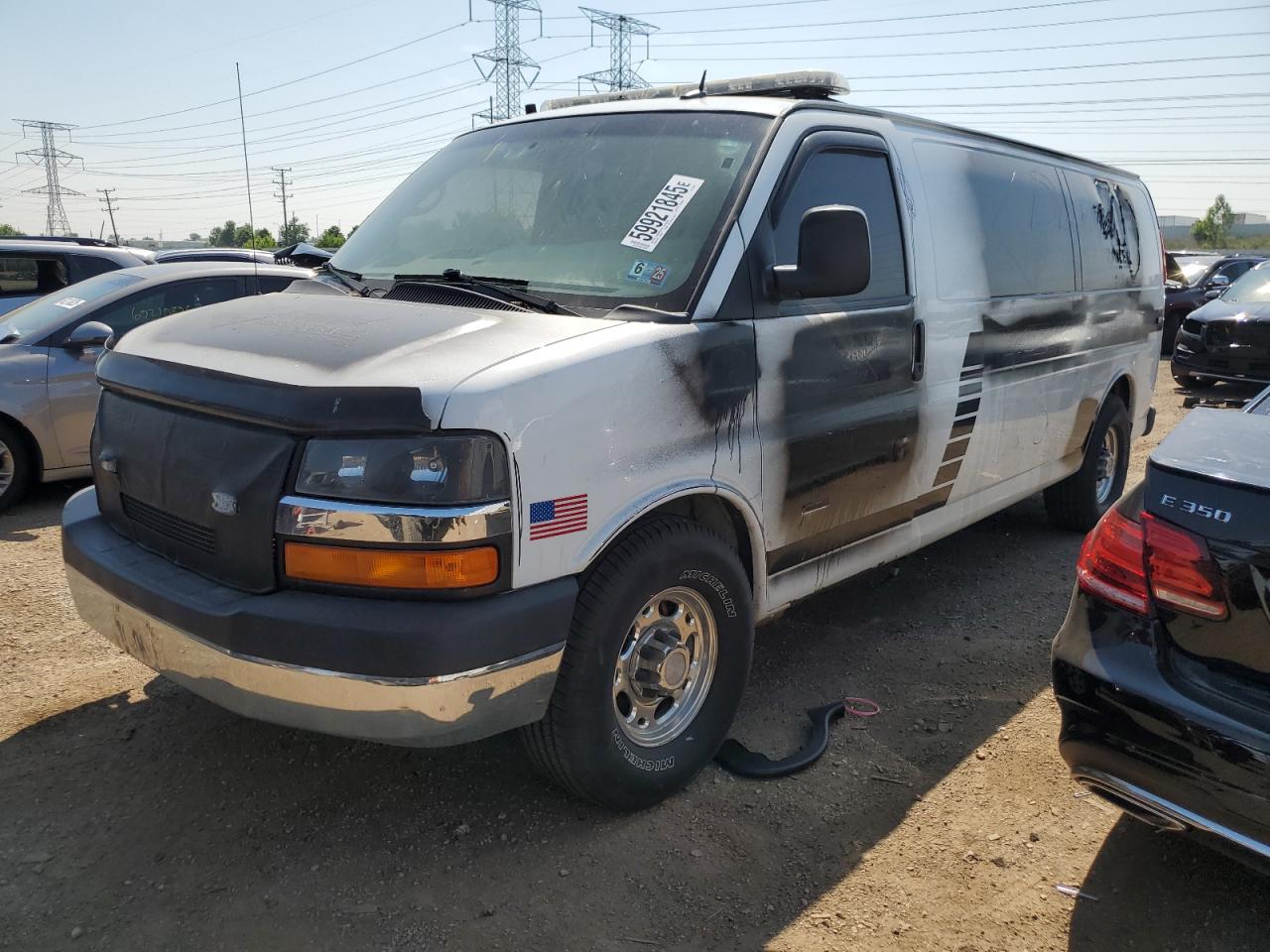 2015 Chevrolet Express G3500 for Sale in Elgin, IL - Burn