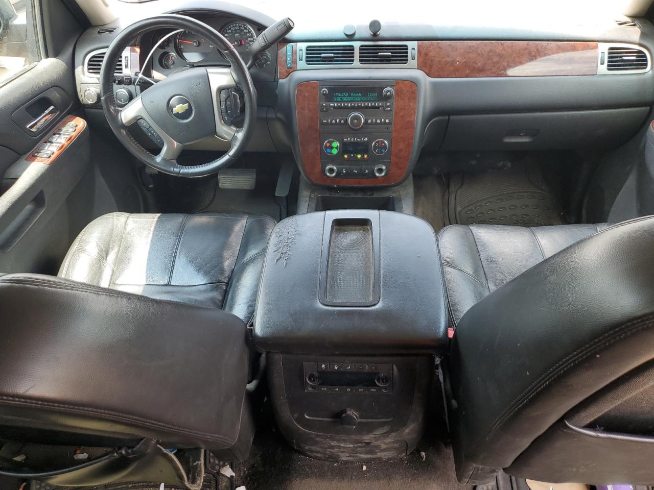 2011 Chevrolet Suburban K1500 Lt VIN: 1GNSKJE39BR173677 Lot: 61867245