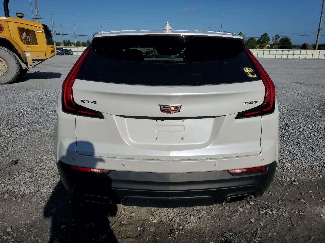 2023 Cadillac Xt4 Luxury VIN: 1GYAZAR42PF219114 Lot: 61830125