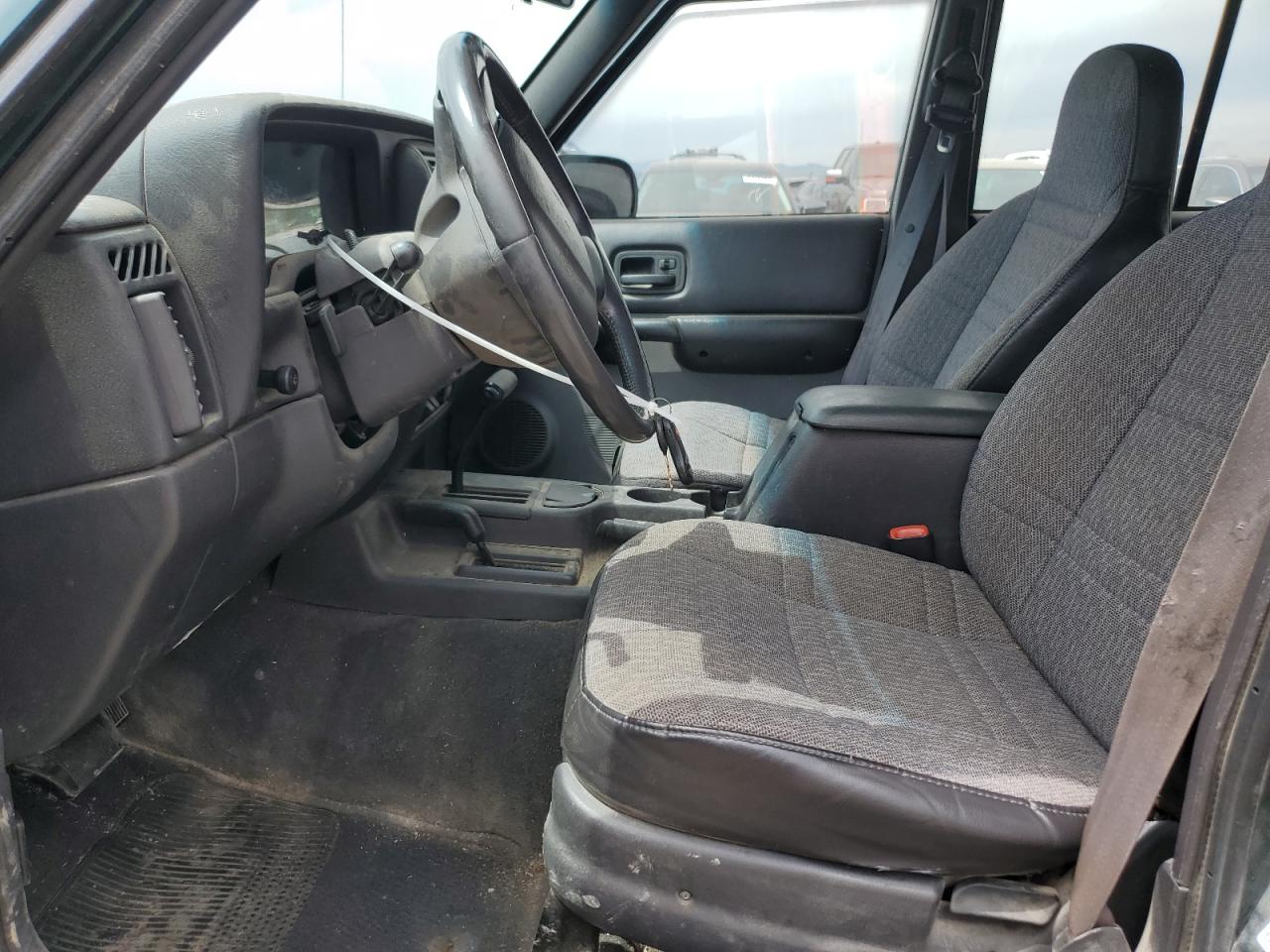 2000 Jeep Cherokee Sport VIN: 1J4FF48S5YL228165 Lot: 59993745