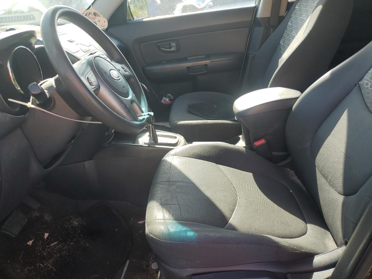 2010 Kia Soul + VIN: KNDJT2A26A7175143 Lot: 58868855