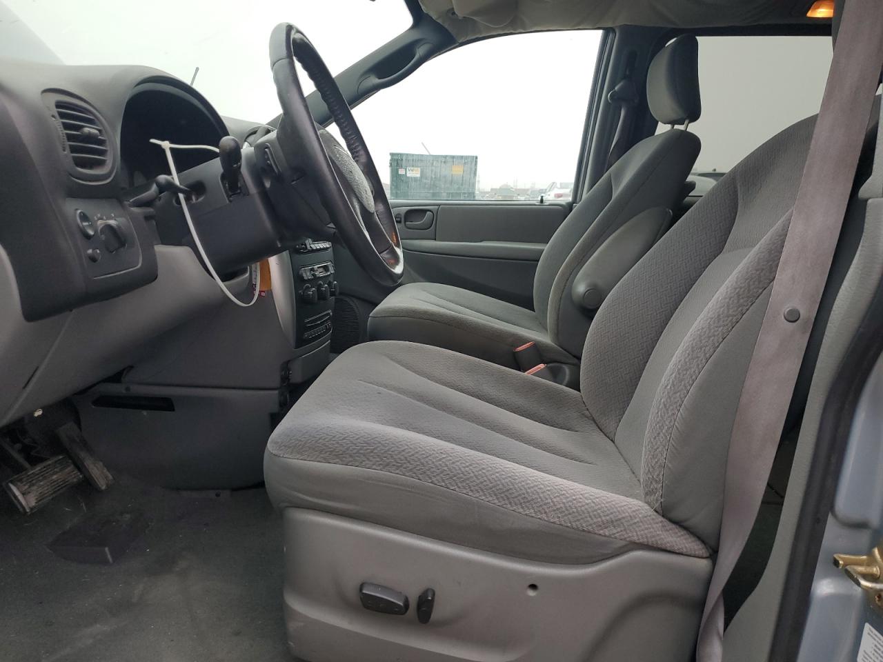 2005 Chrysler Town & Country Touring VIN: 2C4GP54L95R130562 Lot: 59213645