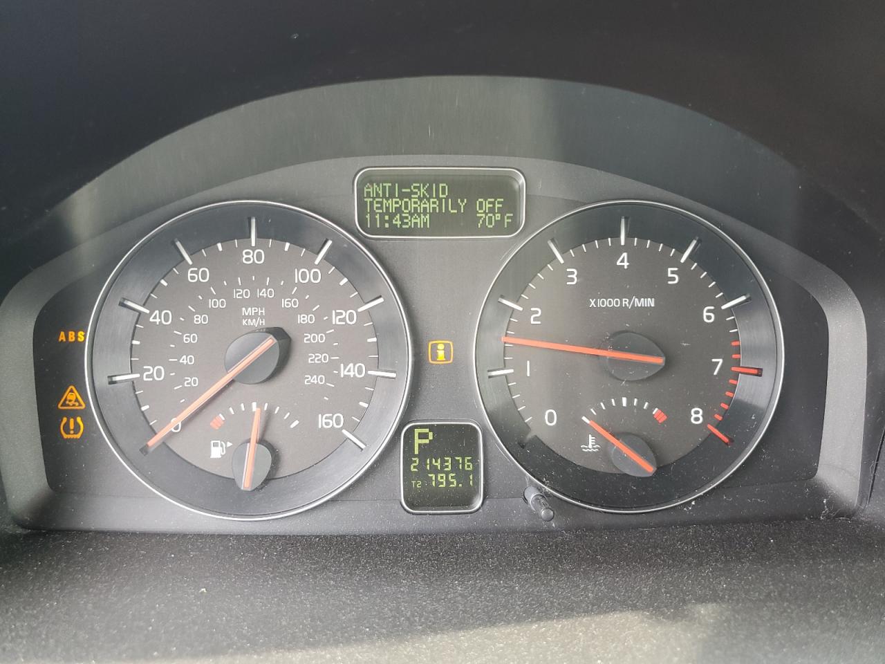 2011 Volvo S40 T5 VIN: YV1672MS8B2546768 Lot: 60633205