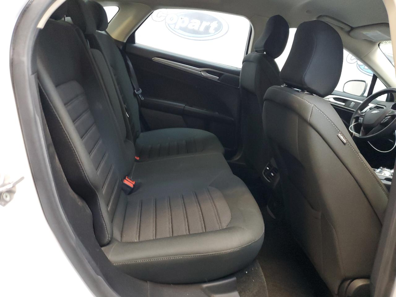 2020 Ford Fusion Se VIN: 3FA6P0LU2LR119070 Lot: 56529685