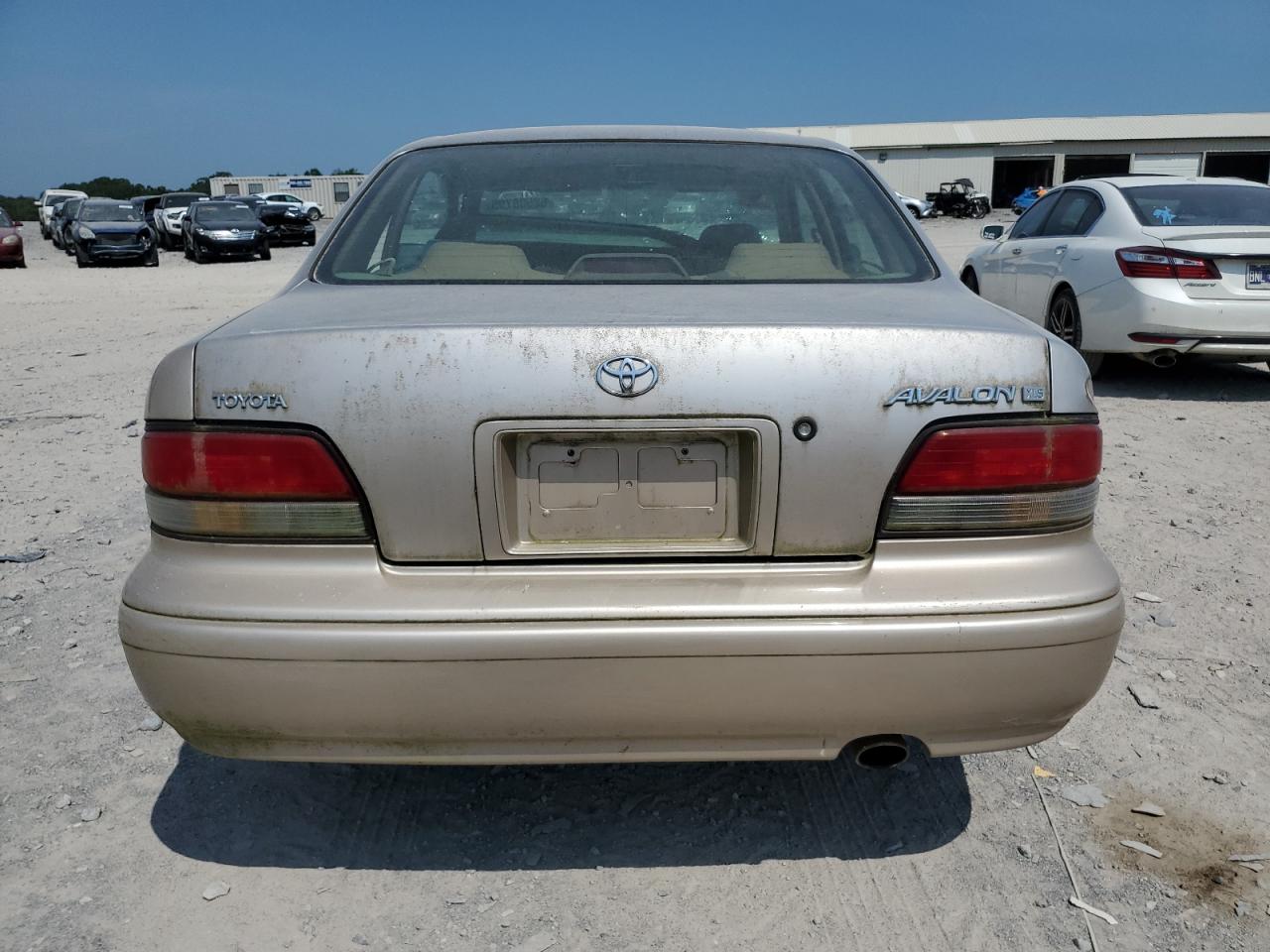 1997 Toyota Avalon Xl VIN: 4T1BF12B7VU210070 Lot: 62508795