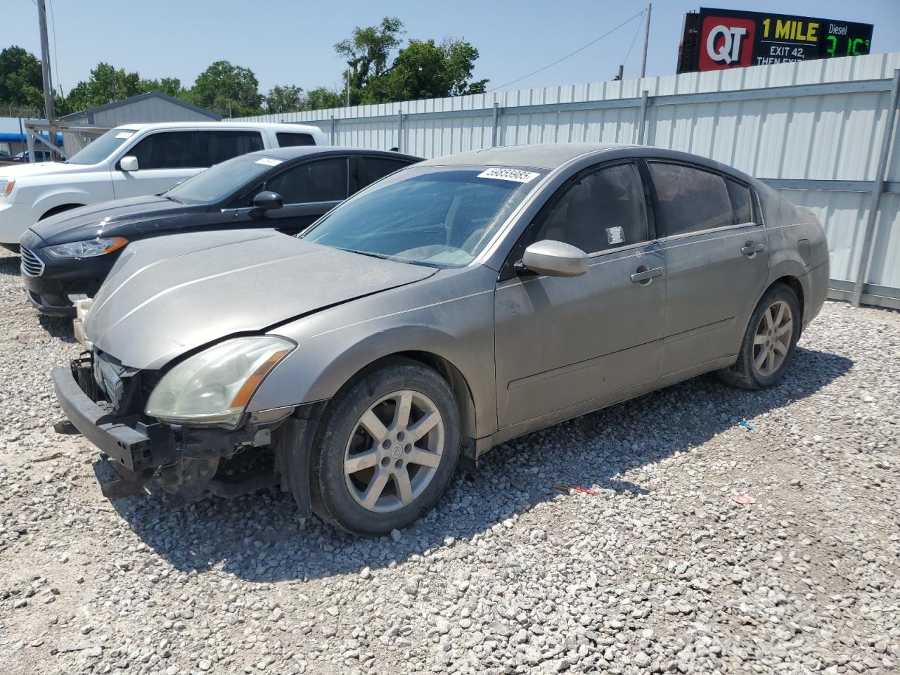 2004 Nissan Maxima Se იყიდება Wichita-ში, KS - Front End