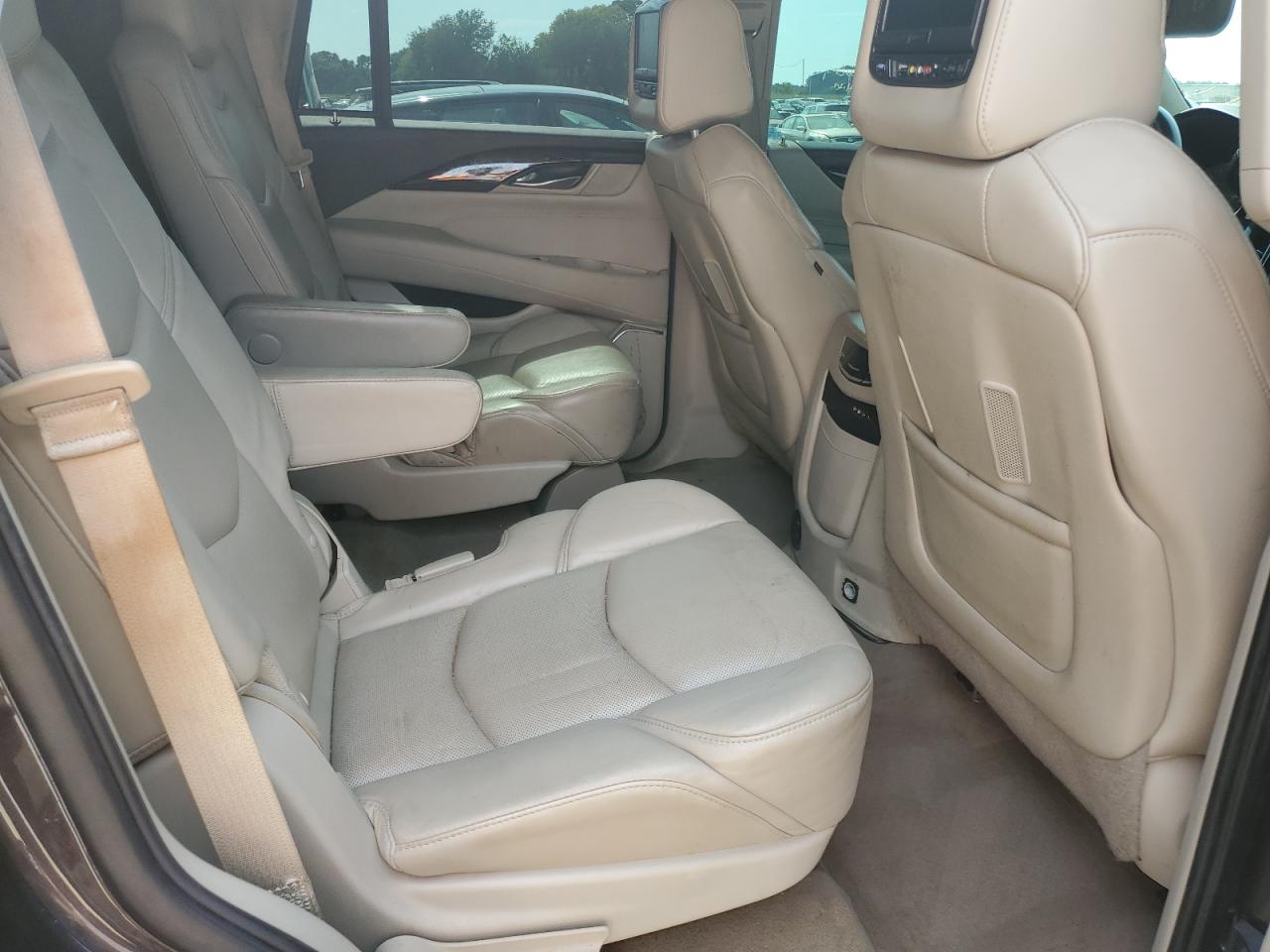 2015 Cadillac Escalade Premium VIN: 1GYS4CKJ1FR282958 Lot: 62694505