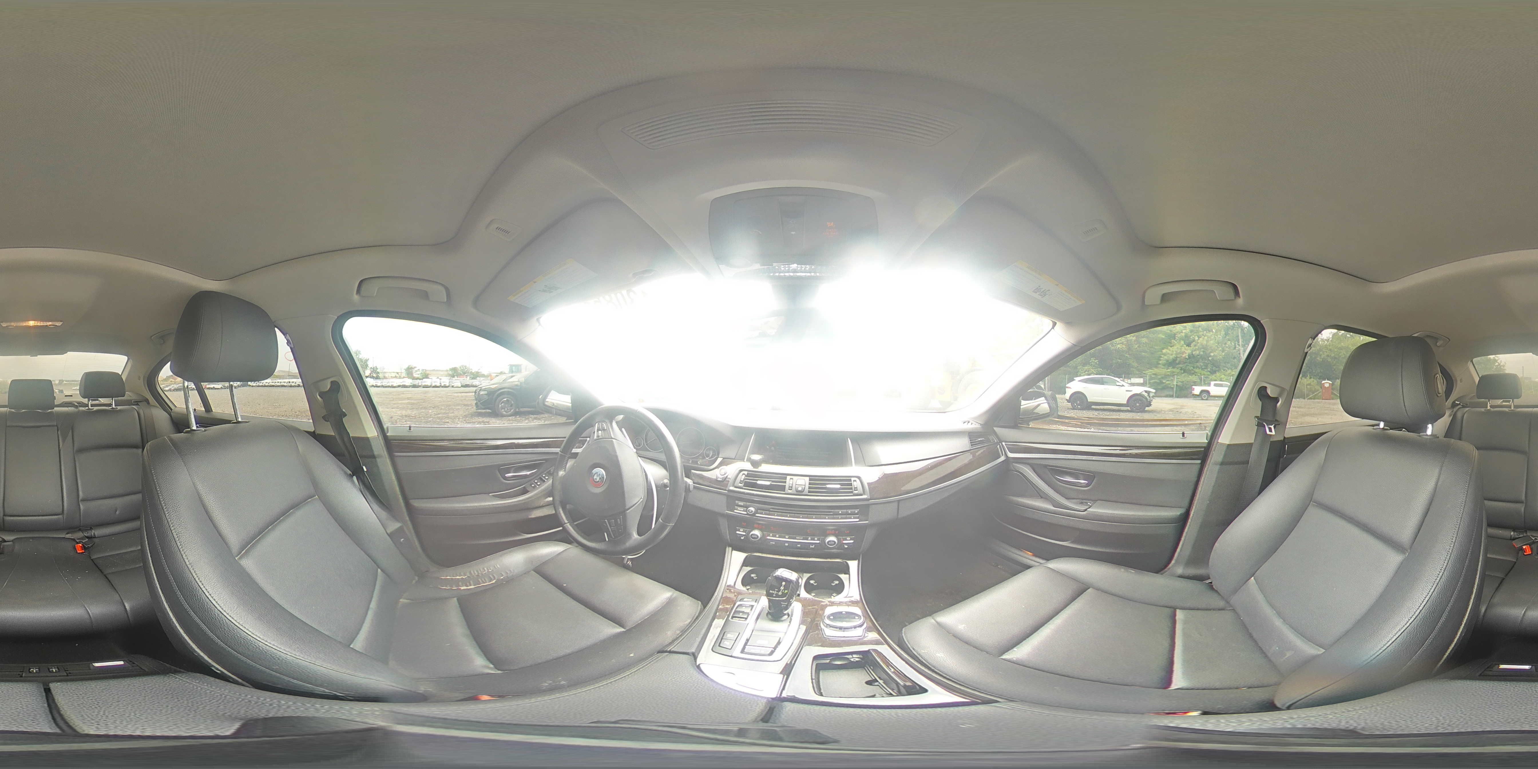 2014 BMW 528 Xi VIN: WBA5A7C59ED219832 Lot: 61213085