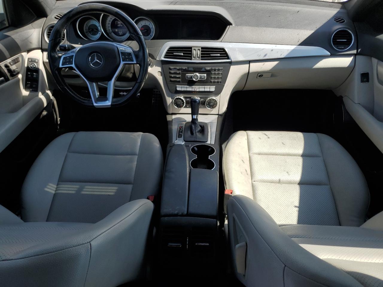 2014 Mercedes-Benz C 250 VIN: WDDGF4HB0EG233746 Lot: 62894155