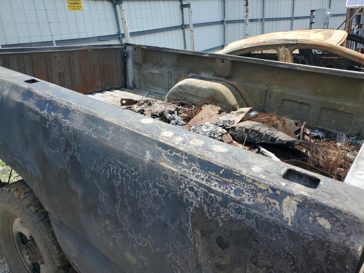 2006 Chevrolet Silverado K2500 Heavy Duty VIN: 1GCHK24U16E171731 Lot: 61756495