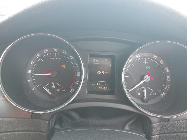 2011 SKODA SUPERB S T