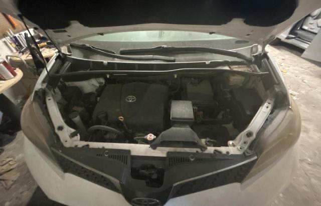 TOYOTA SIENNA 2018 Biały