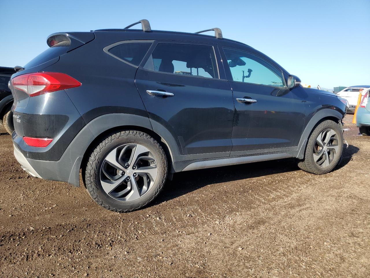 HYUNDAI TUCSON 2017 VIN KM8J3CA2XHU293211 фото 3