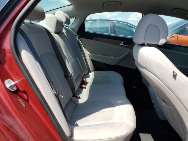  HYUNDAI SONATA 2016 Czerwony