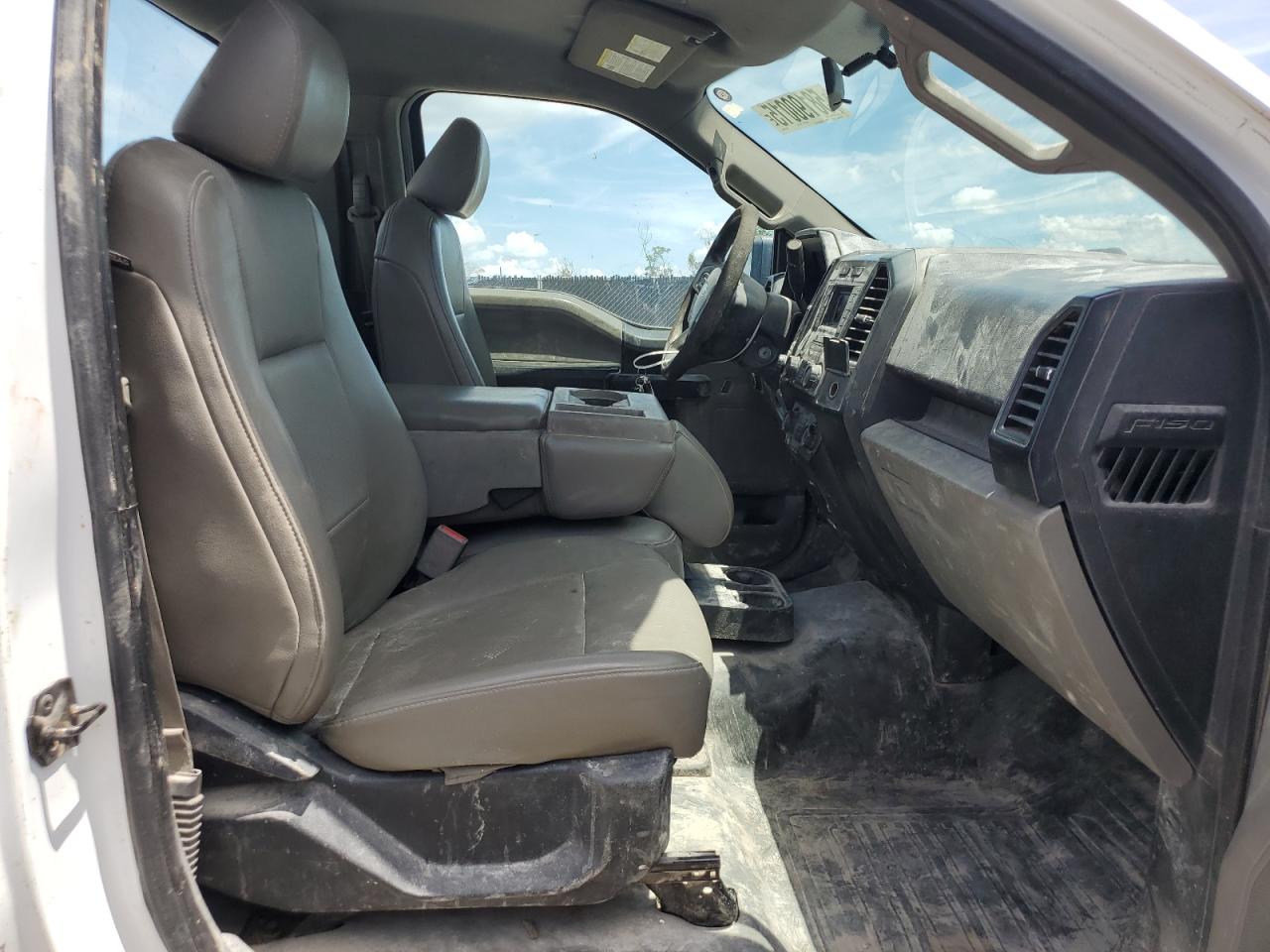 2017 Ford F150 VIN: 1FTMF1E85HKC25809 Lot: 58190015