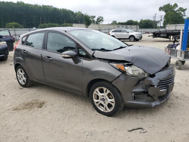  FORD FIESTA 2016 Серый