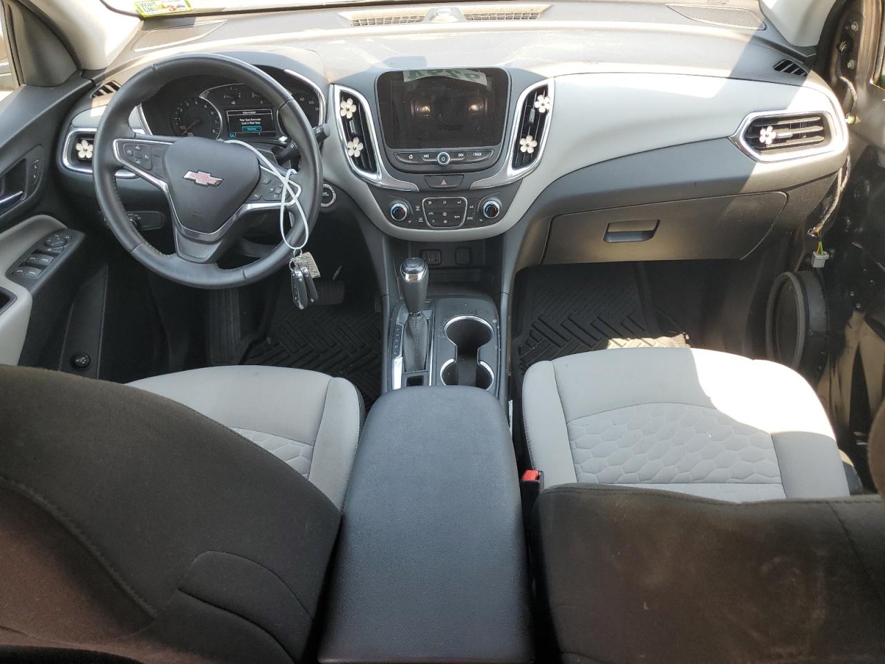 2GNAXSEV1J6164146 CHEVROLET EQUINOX 2018