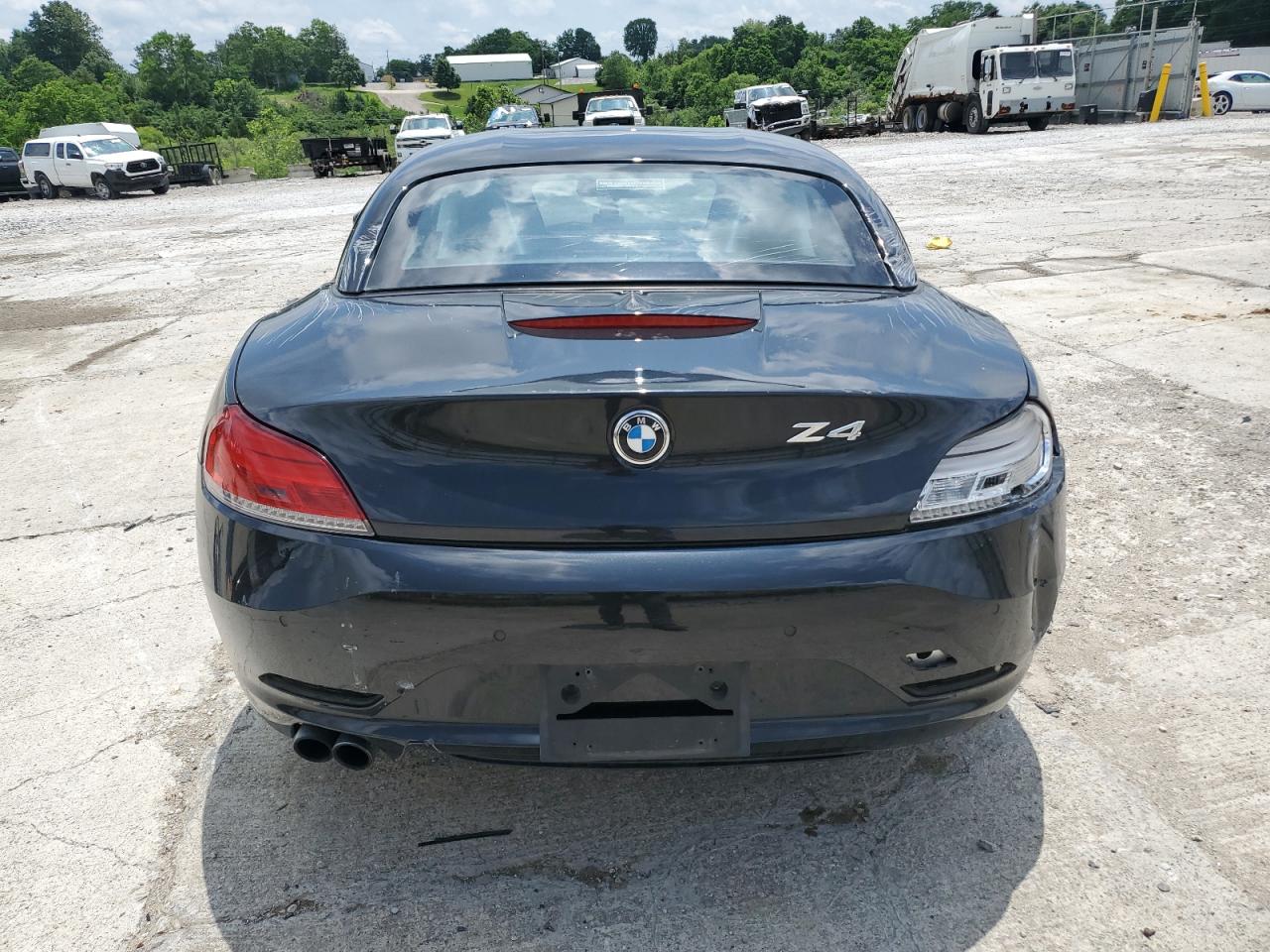 2014 BMW Z4 Sdrive28I VIN: WBALL5C51EJ105573 Lot: 61538425
