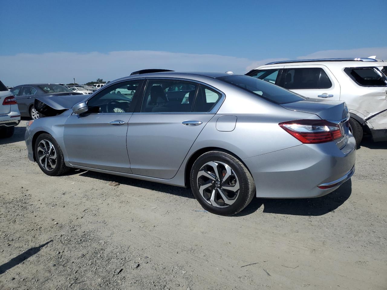 1HGCR2F73HA151814 HONDA ACCORD 2017