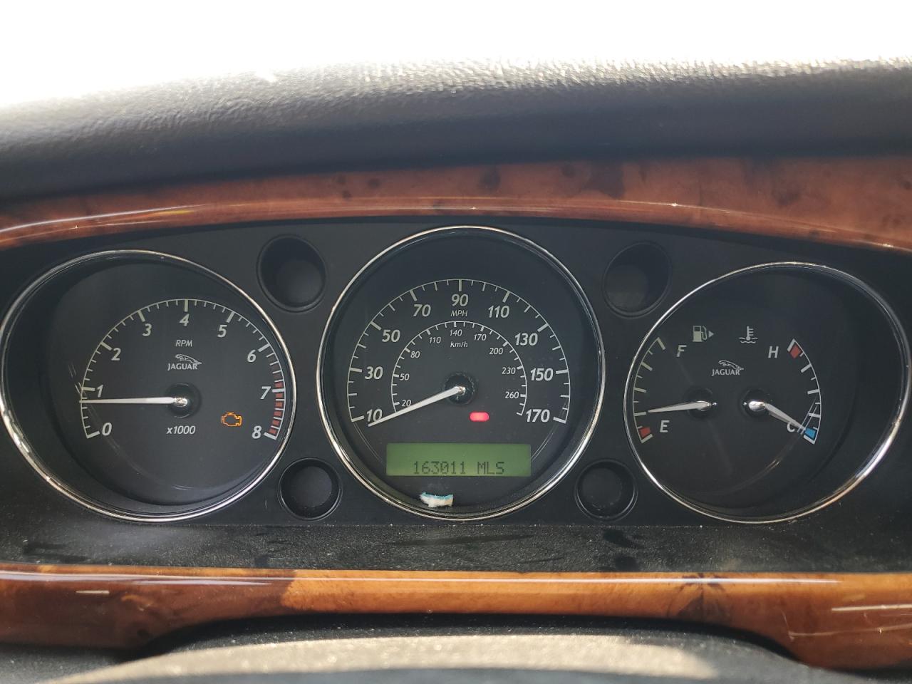 2008 Jaguar Xj8 VIN: SAJWA71B18SH28057 Lot: 60146165