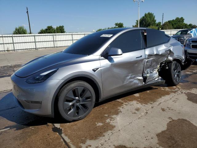  TESLA MODEL Y 2024 Szary