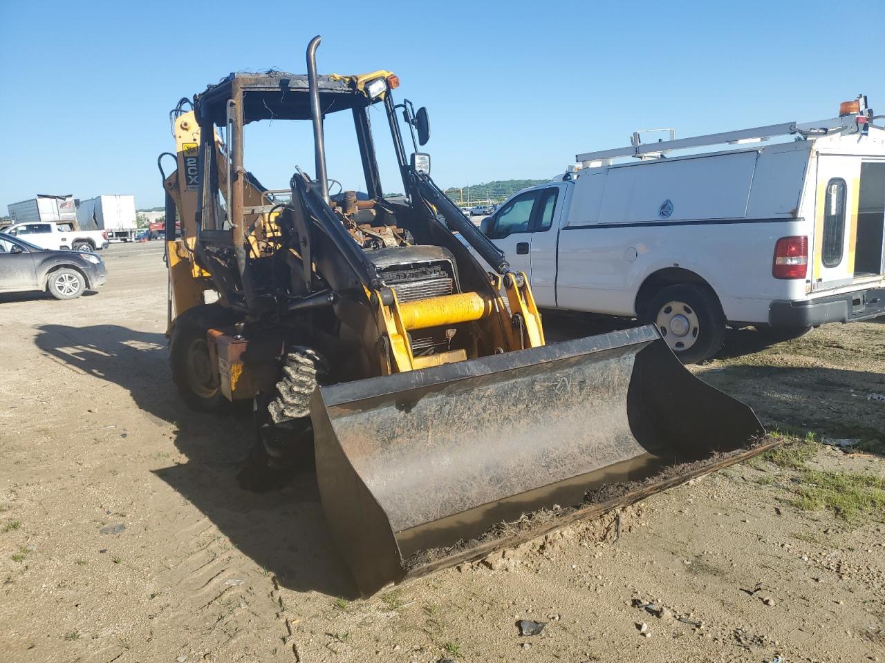 2008 Jcb 2Cx-10-4Ws Backhoe продається в Kansas City, KS - Burn - Engine