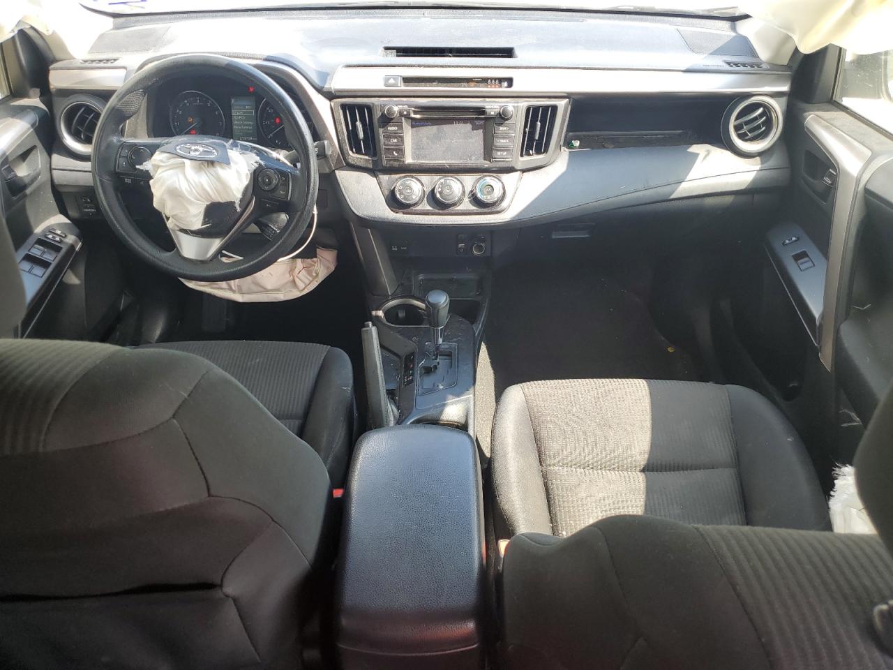 2017 Toyota Rav4 Le VIN: JTMZFREV0HJ700086 Lot: 61445135