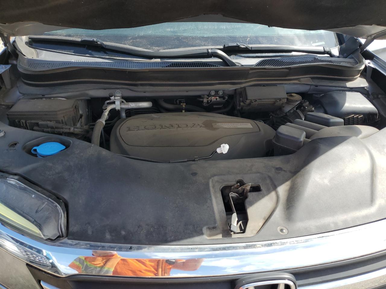 5FNYF5H54JB030975 HONDA PILOT 2018