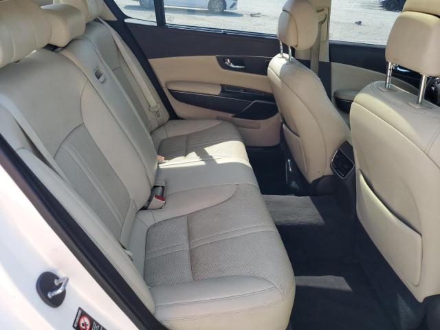 2015 KIA K900   
