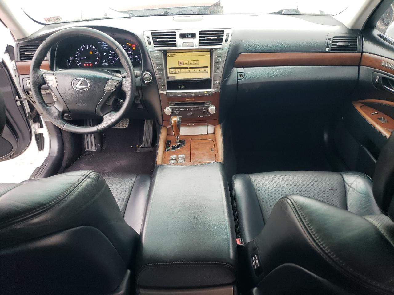 2011 Lexus Ls 460 VIN: JTHBL5EF1B5105922 Lot: 60872495