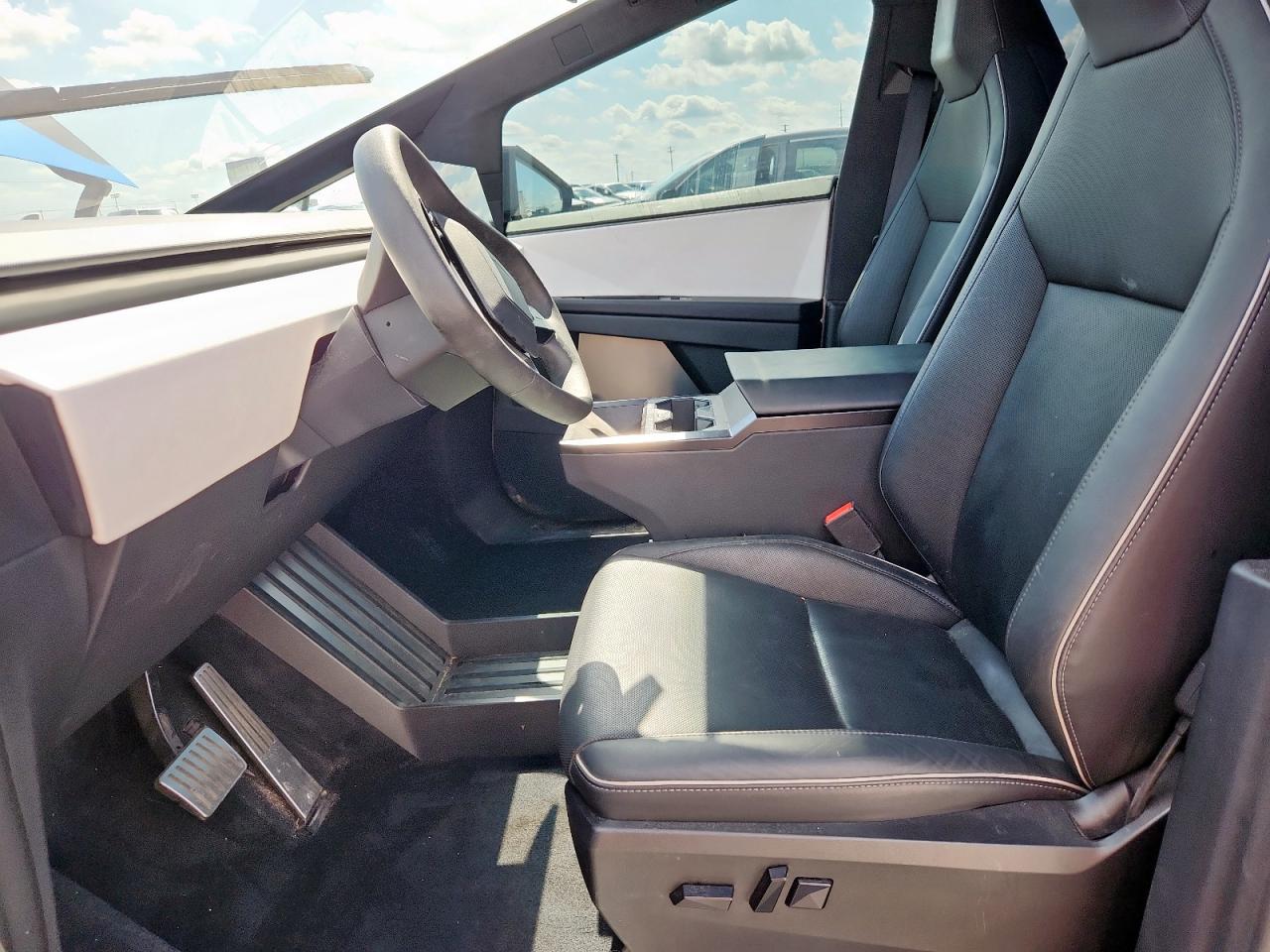 2024 Tesla Cybertruck VIN: 7G2CEHED2RA006559 Lot: 60214015