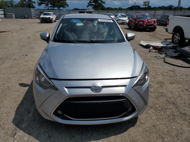  TOYOTA YARIS 2020 Silver