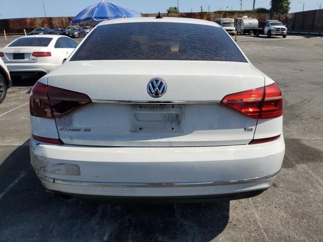  VOLKSWAGEN PASSAT 2016 Biały