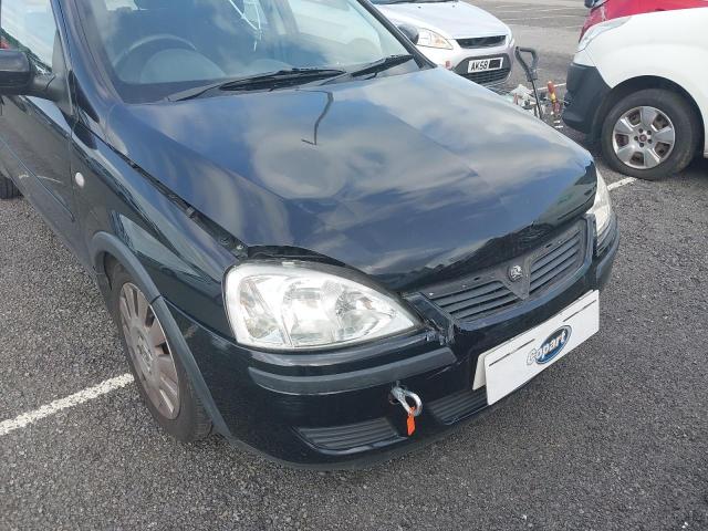 2004 VAUXHALL CORSA ACTI