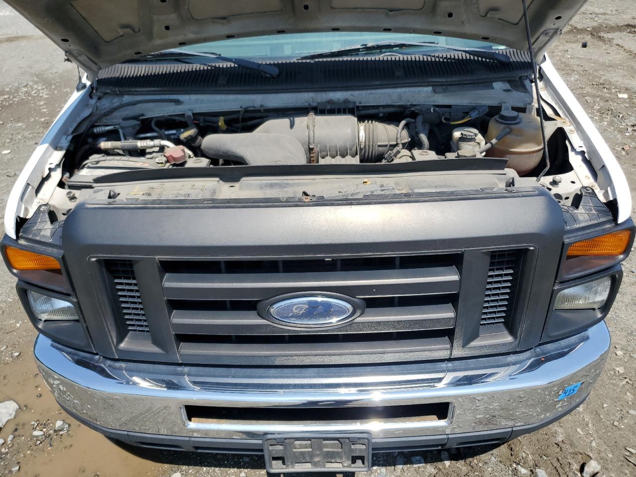 2010 Ford Econoline E250 Van VIN: 1FTNE2EL7ADA75746 Lot: 61604335