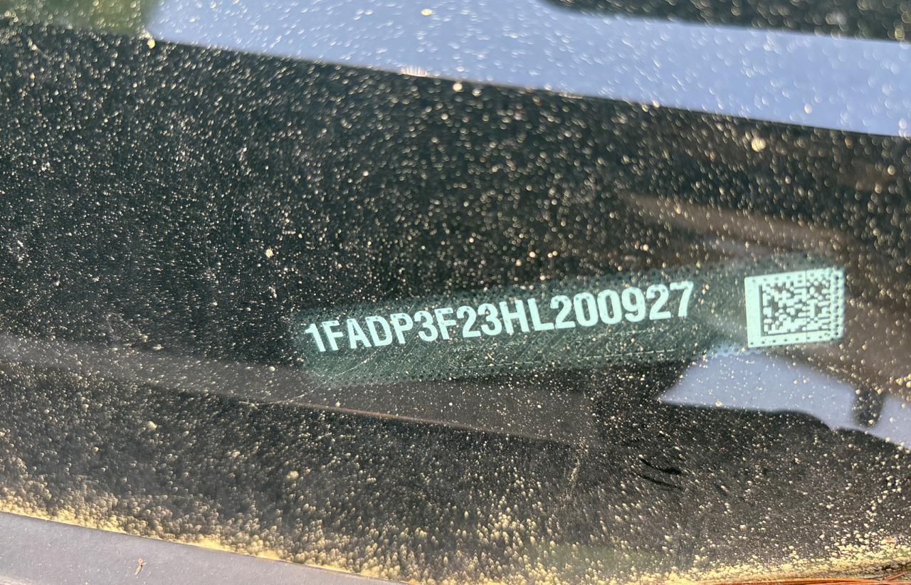 1FADP3F23HL200927 FORD FOCUS 2017