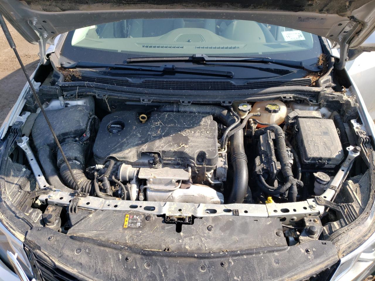 1G1BE5SM2J7165041 CHEVROLET CRUZE 2018