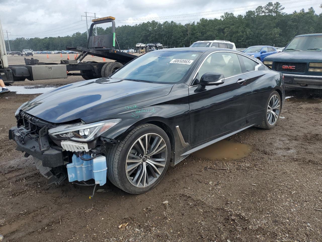 2022 Infiniti Q60 Luxe