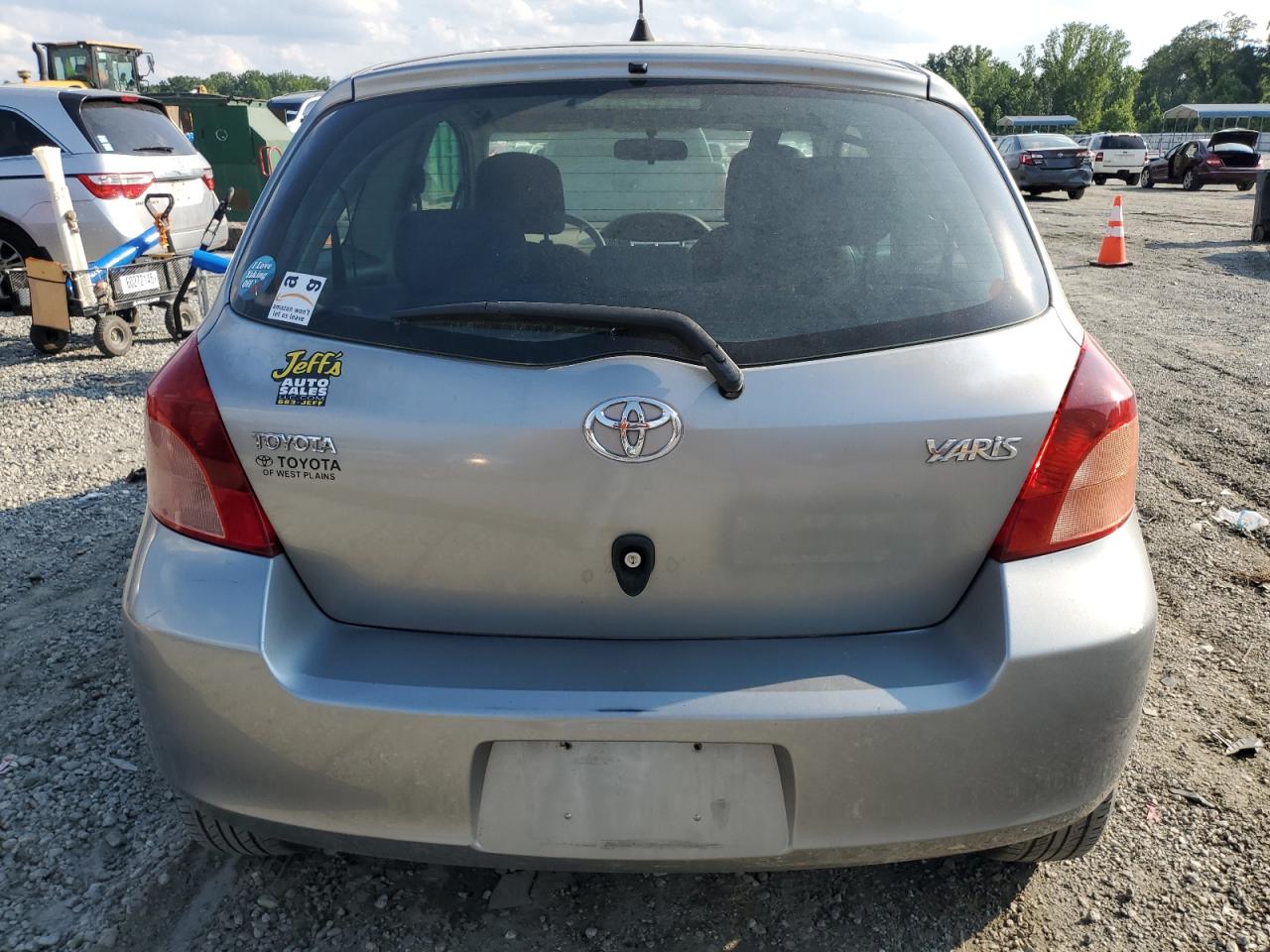 2008 Toyota Yaris VIN: JTDJT923085210443 Lot: 60618765