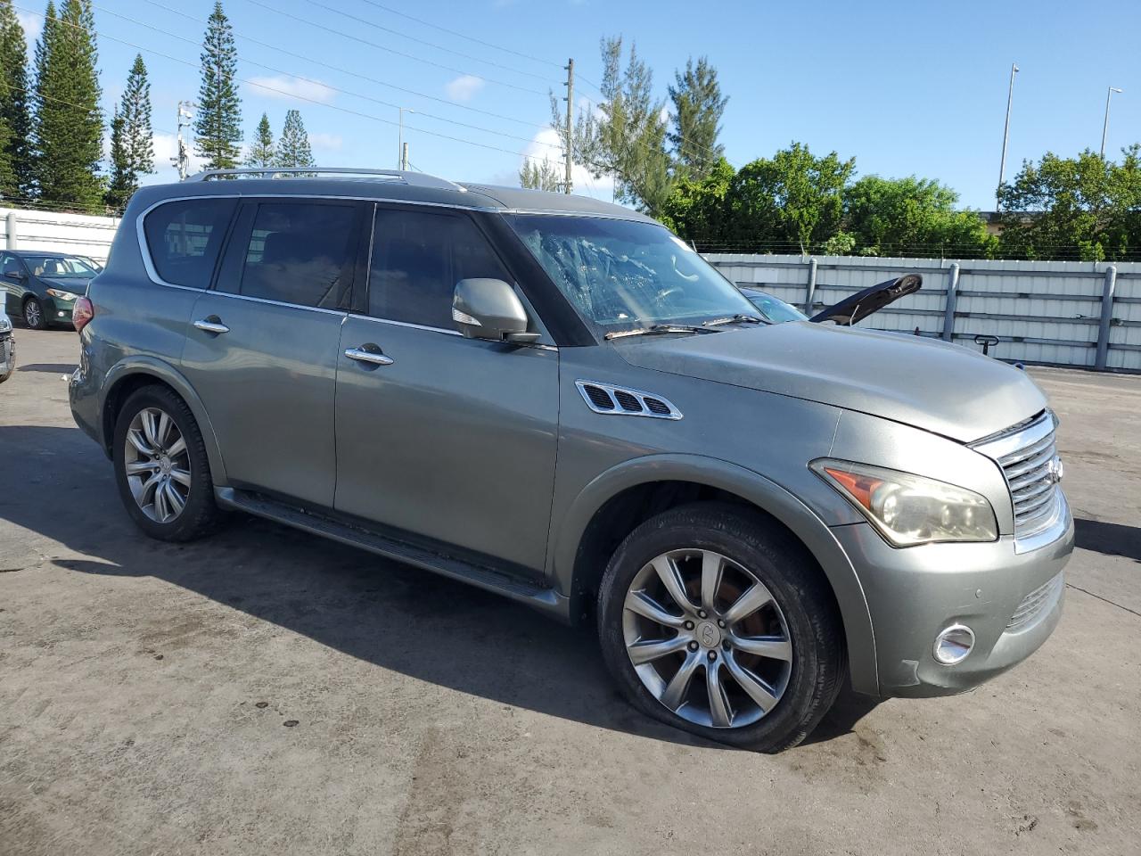 INFINITI QX56 2012 VIN JN8AZ2NE1C9015847 zdjęcie 4