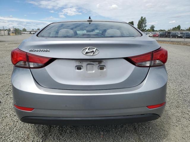 HYUNDAI ELANTRA 2016 Srebrny