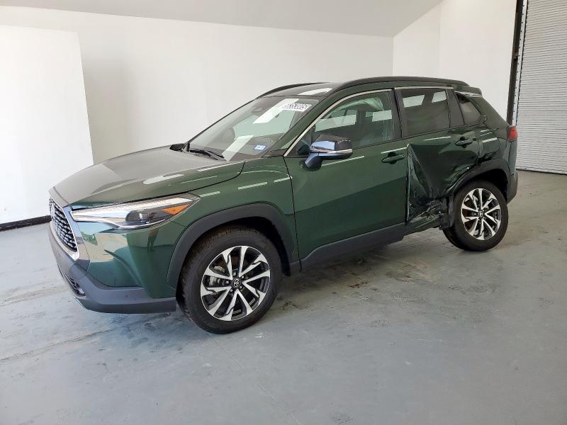 2025 Toyota Corolla Cross Xle