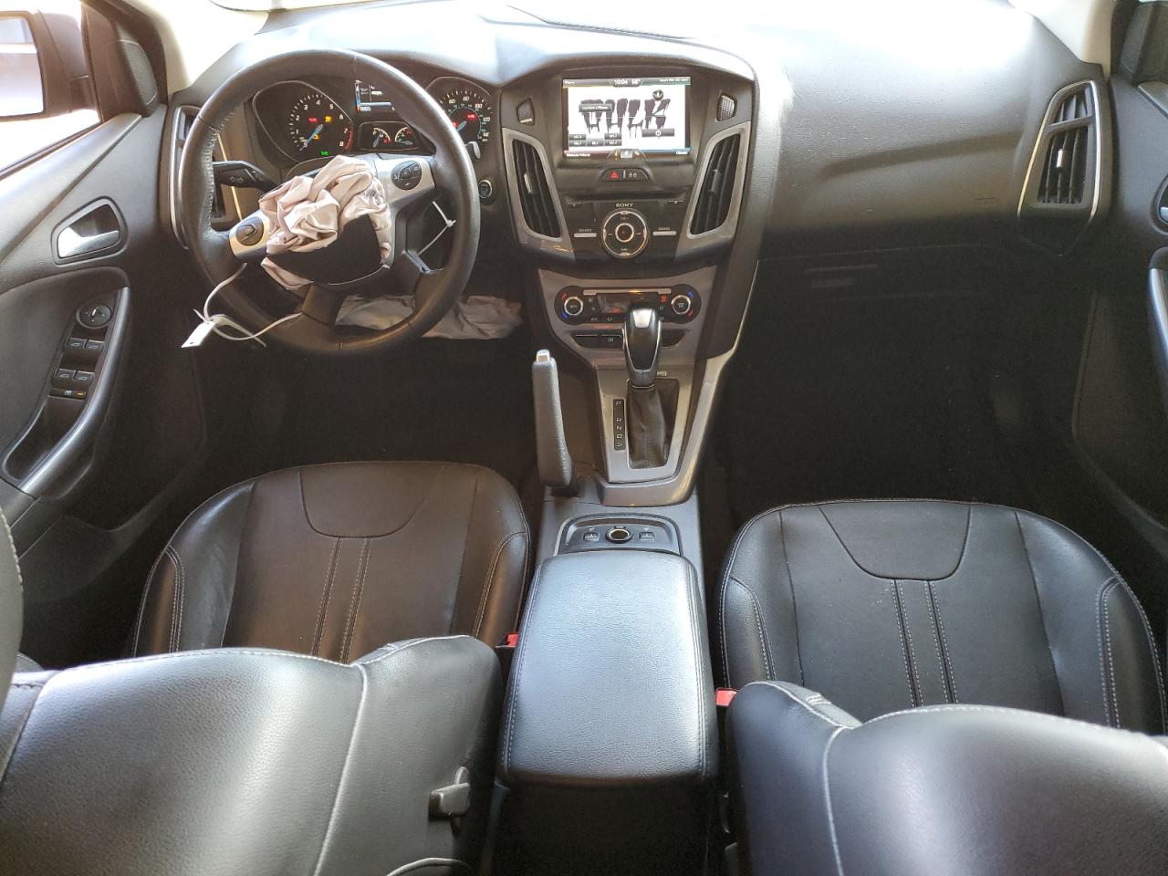 2014 Ford Focus Titanium VIN: 1FADP3J22EL224591 Lot: 60902895